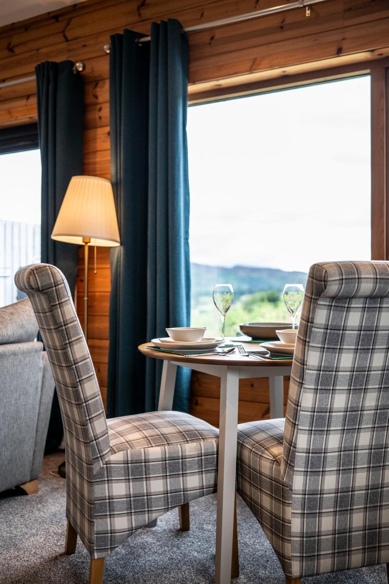 Kinnaird Woodland Lodges Pitlochry Exteriör bild